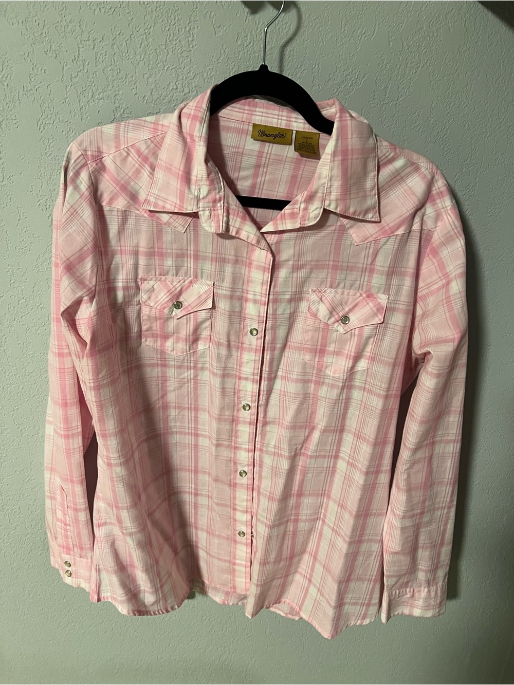Wrangler Pink Plaid Women’s Western Snap Shirt
